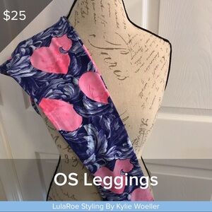 Sea 🌊 of hearts 💕! Valentines leggings!